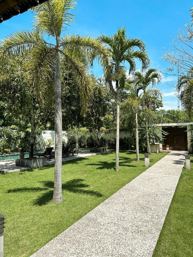 The Wangsa Benoa Nusa Dua (Bali) Exterior foto